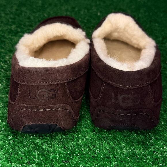 UGG Ascot Men’s Slippers Size 9 Brown Suede Cozy Luxury Comfort Shoes main image 4